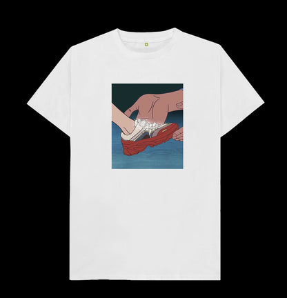 Round neck T-shirt - Modern Cinderella