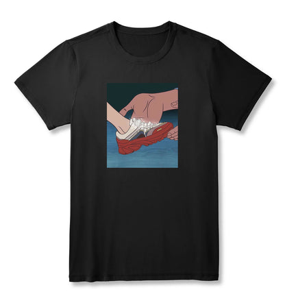 Round neck T-shirt - Modern Cinderella
