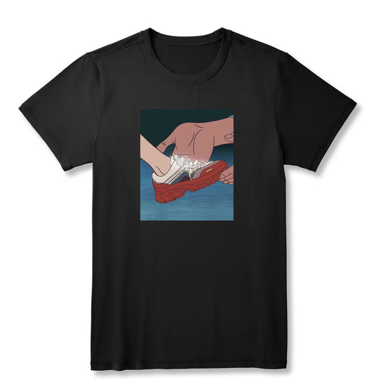 Round neck T-shirt - Modern Cinderella